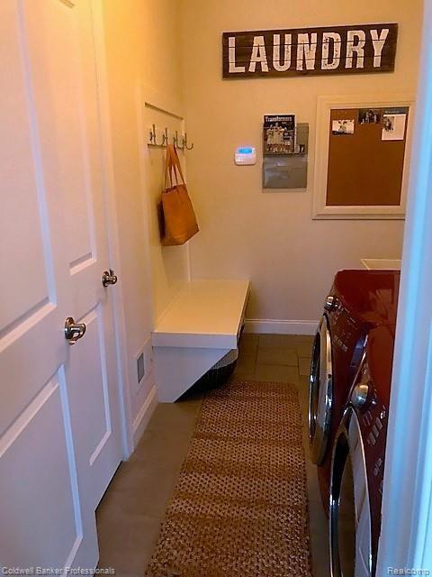 51138 Scarborough Road Canton, MI 48188 - Photo 14 of 18 Laundry-Mud Room.JPG