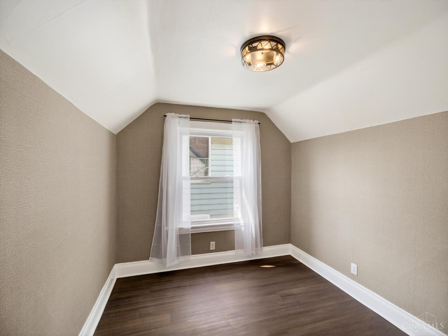 3310 River Road Cincinnati, OH 45204 - Photo 19 of 30 Gallery Image 19