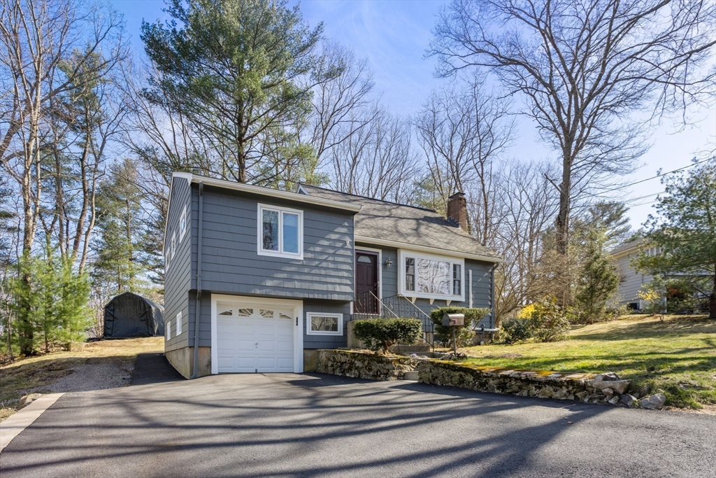 52 Chute Road Dedham, MA 02026 - Photo 2 of 26 Gallery Image 2