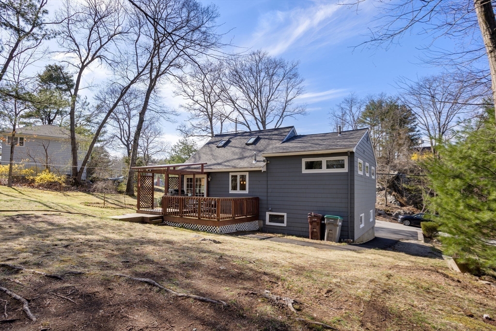 52 Chute Road Dedham, MA 02026 - Photo 7 of 26 Gallery Image 7
