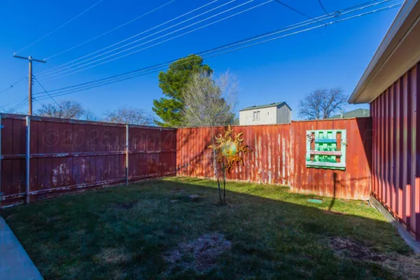 $385,000 | 6114 Dreyfuss Road, Amarillo, TX 79106