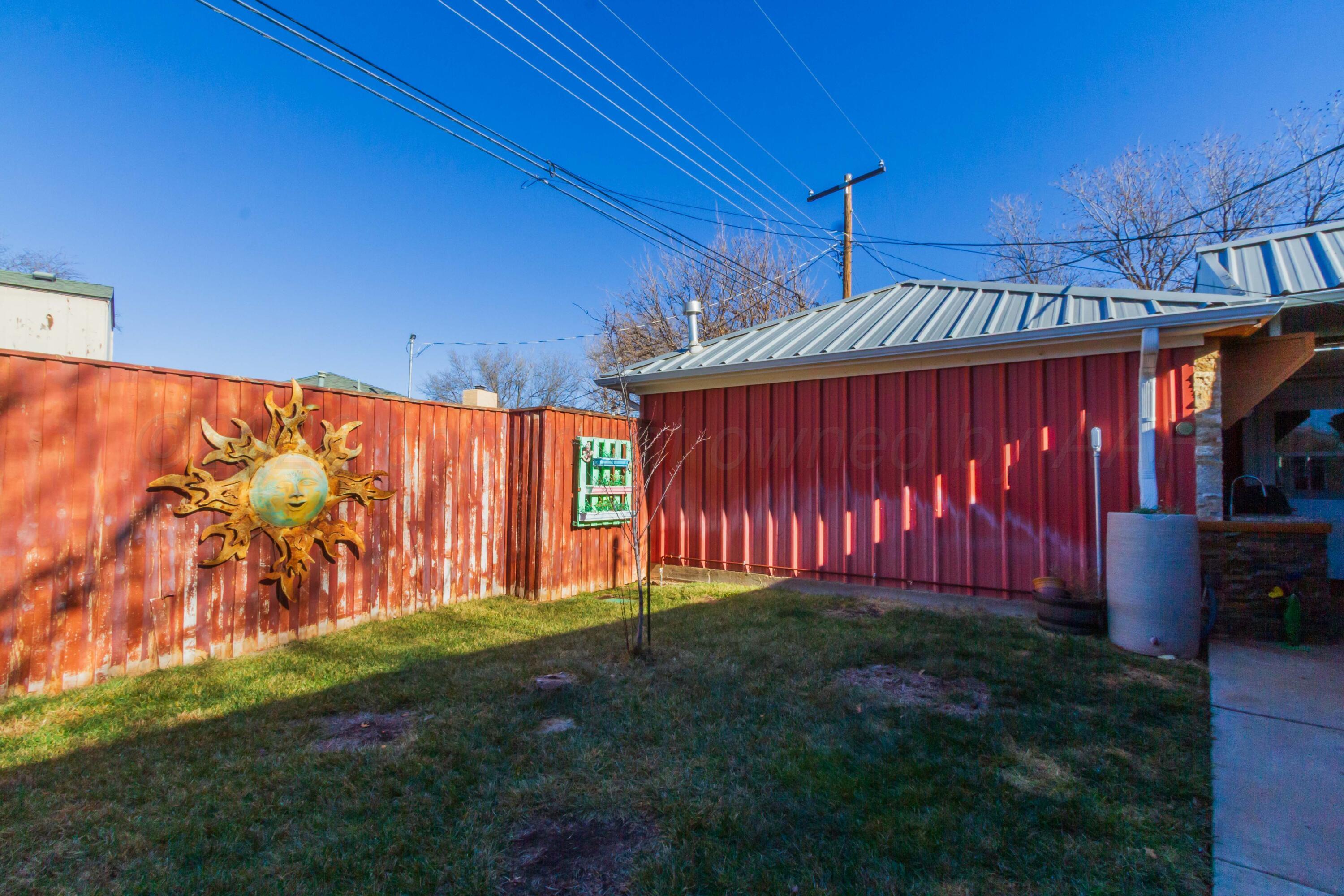 6114 Dreyfuss Road Amarillo, TX 79106 - Photo 50 of 50 BACKYARD VIEW 2
