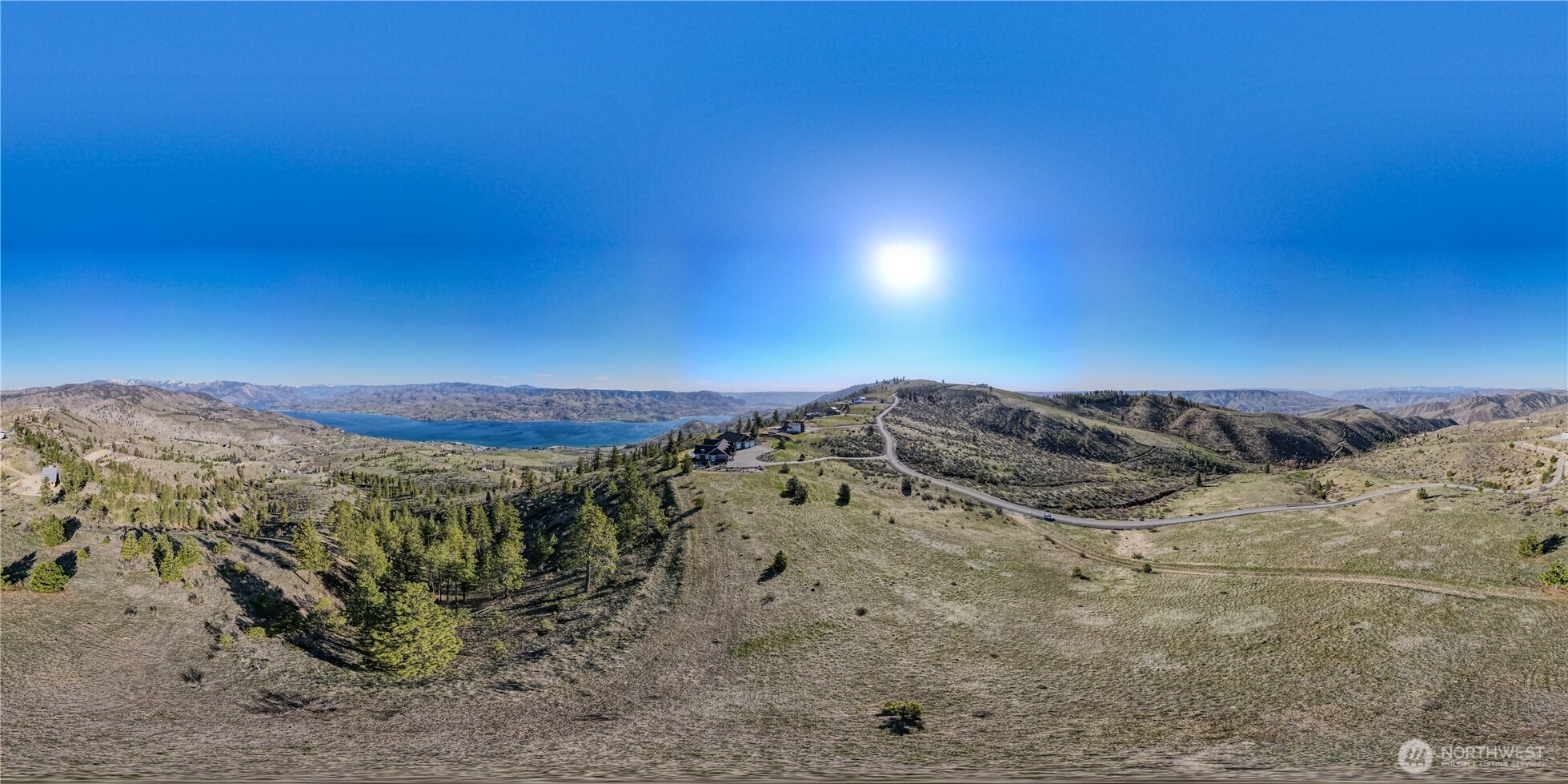 282 Hawks Ridge Road Chelan, WA 98816 - Photo 1 of 17