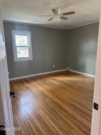 $1,500 | 154 Weatherwax Road, Unit 1, Poestenkill, NY 12140