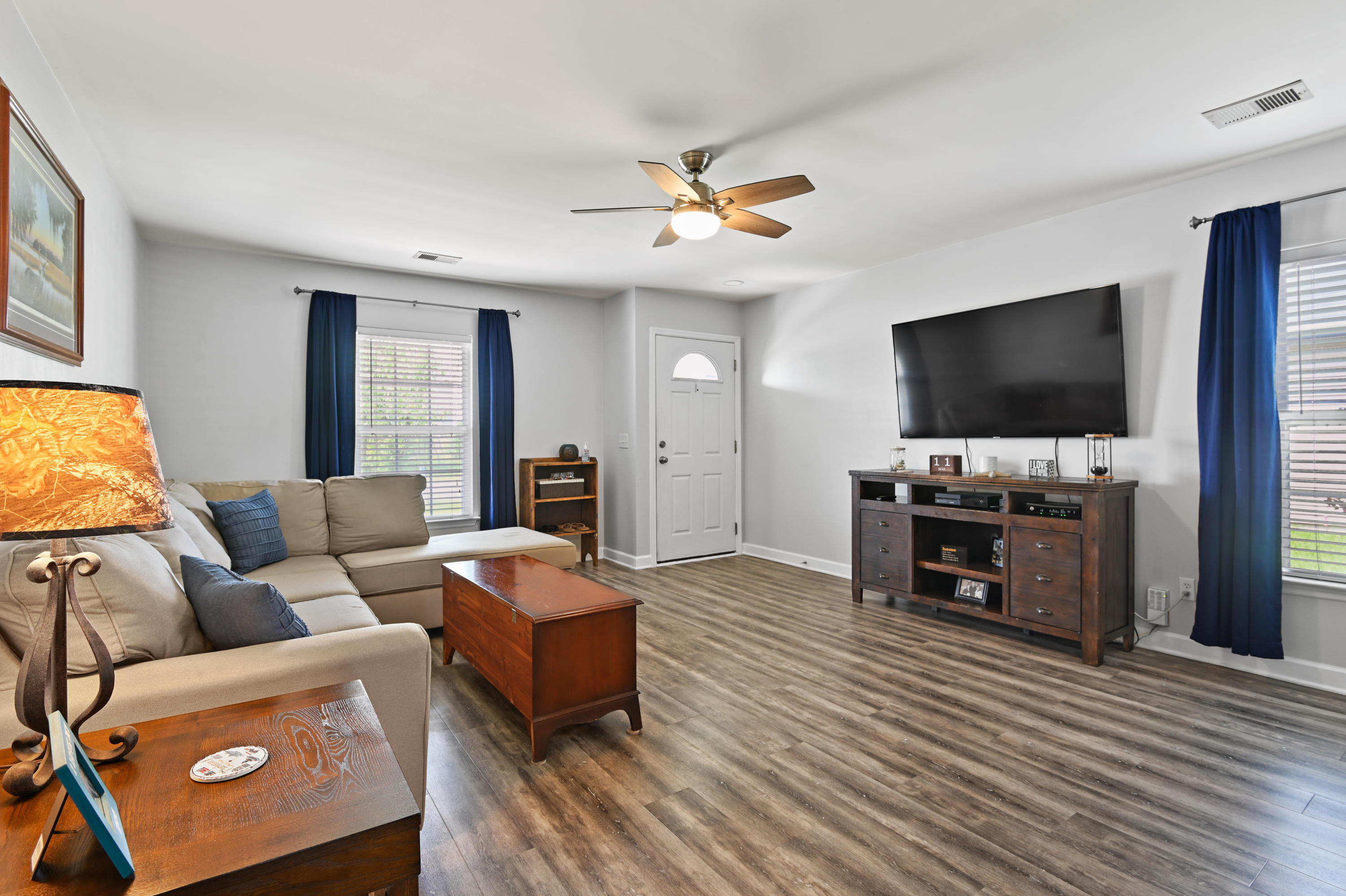 1126 Deerberry Road Hanahan, SC 29410 - Photo 3 of 23 _DSC9184