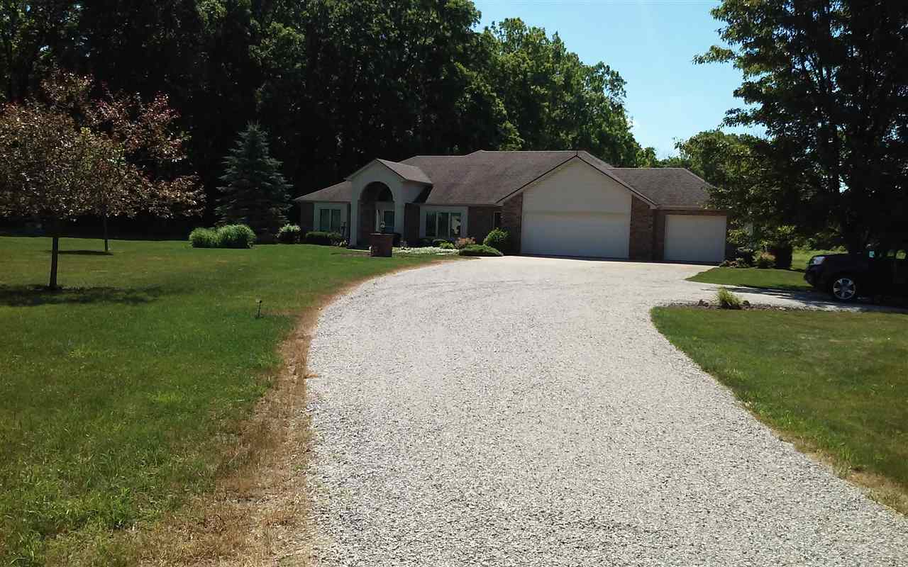 17036 Wappes Road Churubusco, IN 46723 - Photo 2 of 34 Gallery Image 2