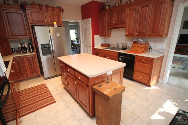 17036 Wappes Road Churubusco, IN 46723 - Photo 11 of 34 Gallery Image 11