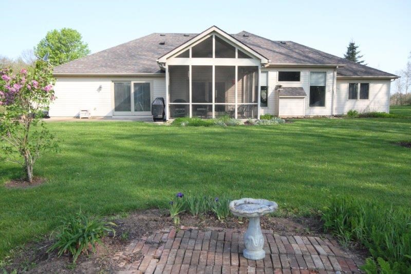 17036 Wappes Road Churubusco, IN 46723 - Photo 7 of 34 Gallery Image 7