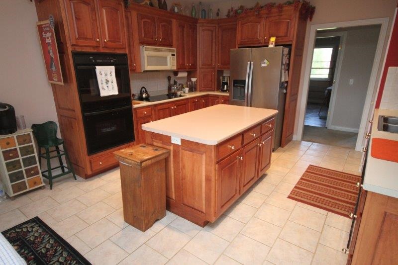17036 Wappes Road Churubusco, IN 46723 - Photo 10 of 34 Gallery Image 10