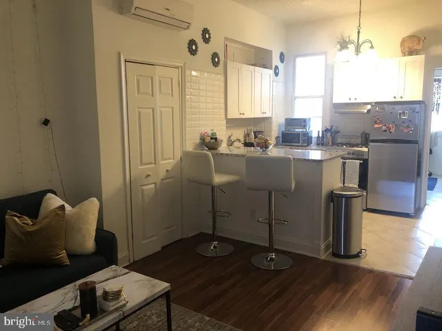 $1,575 | 753 South 22nd Street, Philadelphia, PA 19146