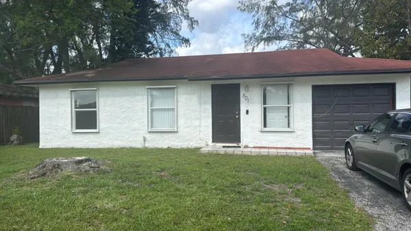 $410,000 | 501 Southwest 83rd Avenue, North Lauderdale, FL 33068