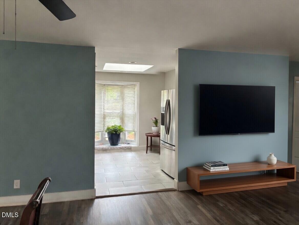 3102 Summit Road Goldsboro, NC 27534 - Photo 6 of 30 a living room with furniture and a flat screen tv