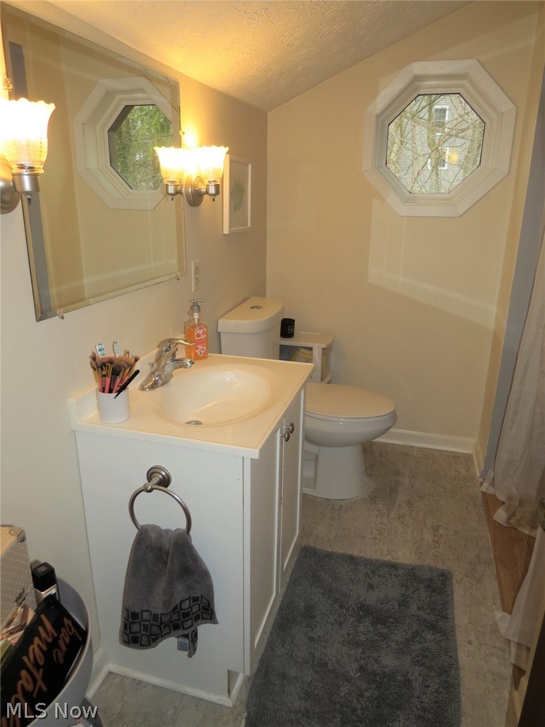 6519 Ridge Road Wadsworth, OH 44281 - Photo 25 of 34
