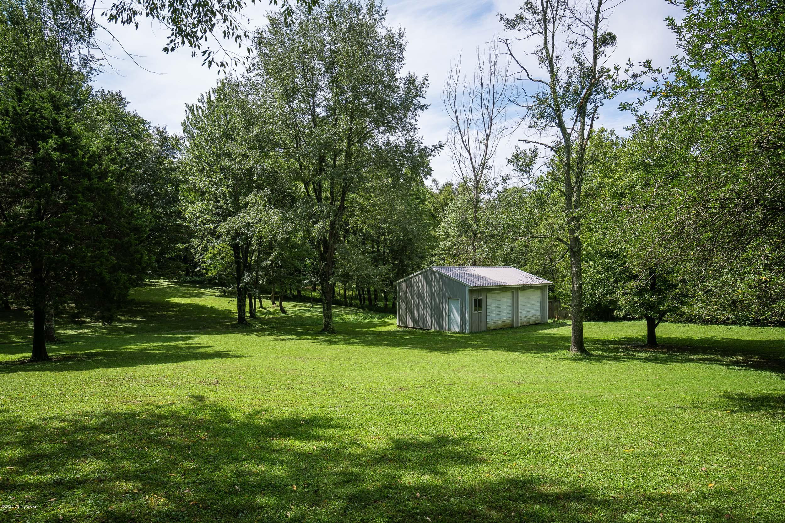 8700 Bates Road Louisville, KY 40228 - Photo 19 of 77 8700 Bates Rd-37