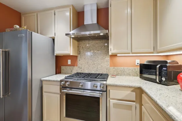 $530,000 | 603 Cherry Avenue, Sonoma, CA 95476