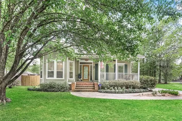 $1,800 | 22016 Leonard Street, Abita Springs, LA 70420