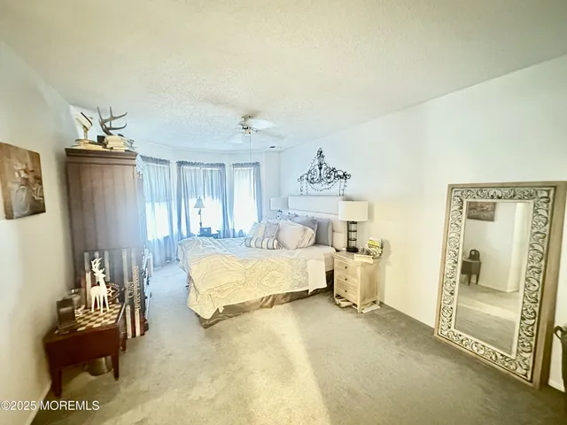 $2,595 | 33 Tulip Lane, Freehold, NJ 07728