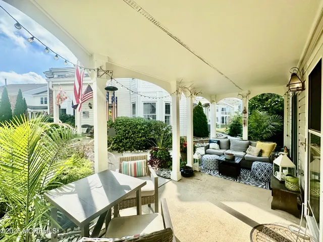 $2,595 | 33 Tulip Lane, Freehold, NJ 07728