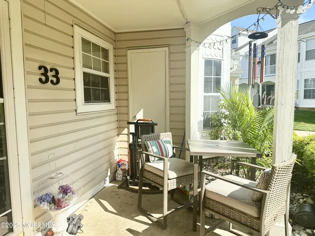 $2,595 | 33 Tulip Lane, Freehold, NJ 07728