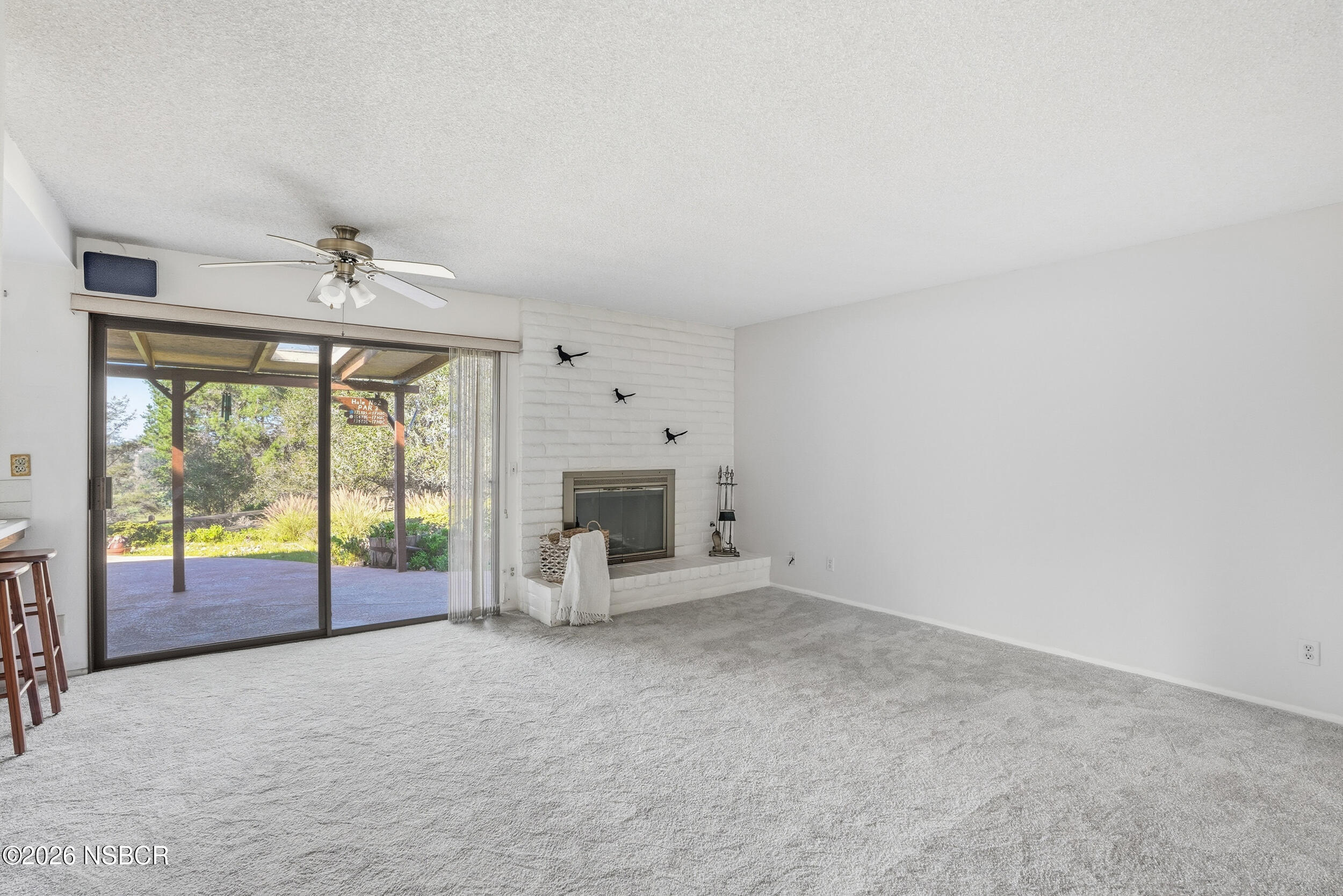 649 Burning Tree Way Lompoc, CA 93436 - Photo 16 of 72 Family room