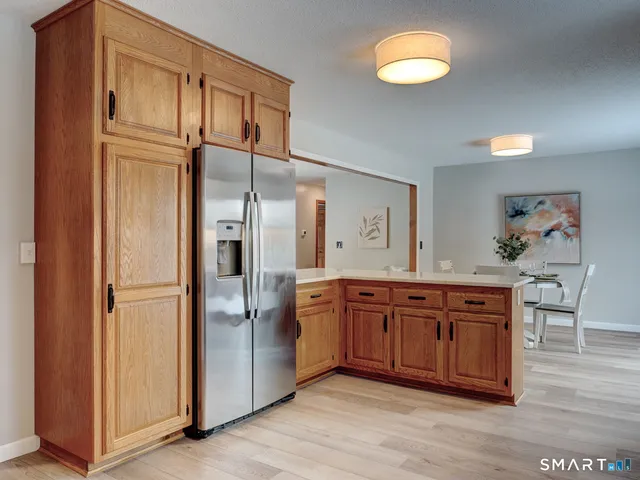 $399,900 | 18 Wesley Road, East Windsor, CT 06016