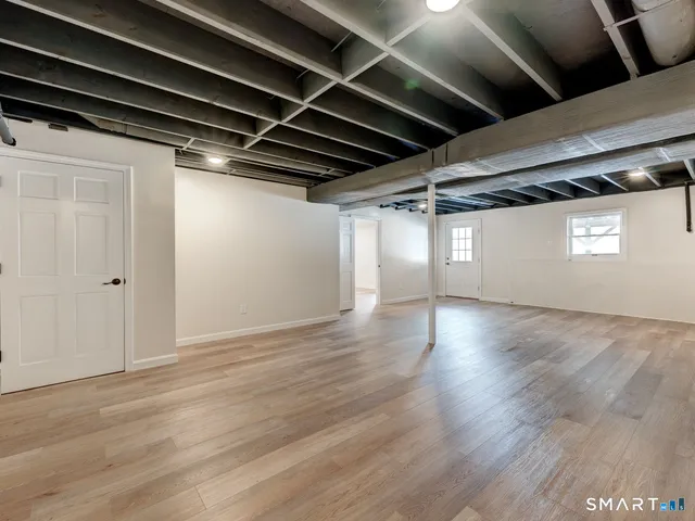 $399,900 | 18 Wesley Road, East Windsor, CT 06016