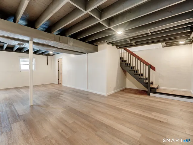 $399,900 | 18 Wesley Road, East Windsor, CT 06016