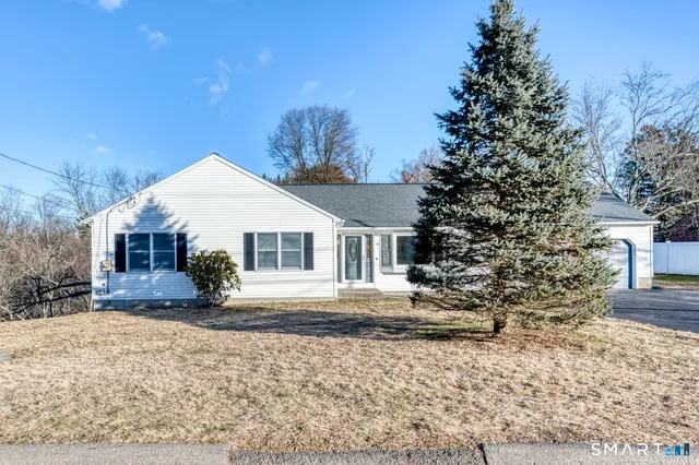 $399,900 | 18 Wesley Road, East Windsor, CT 06016