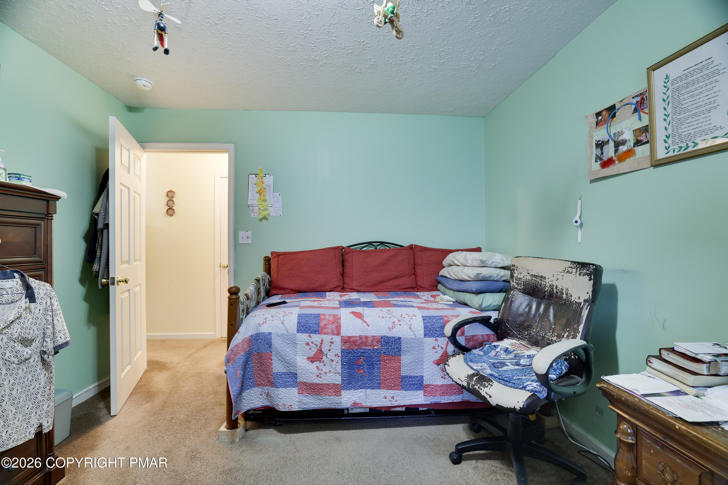 2137 Freedom Way Pocono Summit, PA 18346 - Photo 23 of 71 22-RBP53905