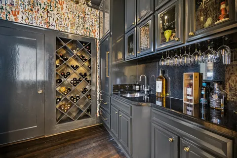 $4,600,000 | 15 Courtlandt Place, Houston, TX 77006