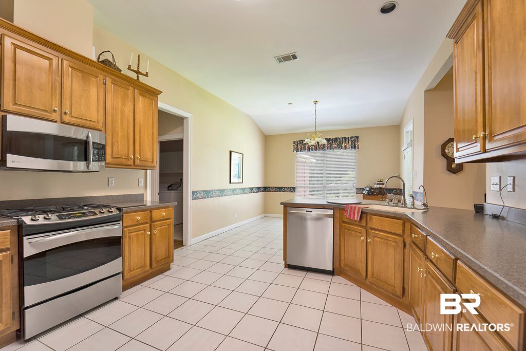 7171 Oakbriar Drive South Mobile, AL 36619 - Photo 8 of 30