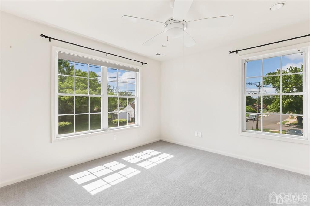 41 Eardley Road Edison, NJ 08817 - Photo 31 of 55 Gallery Image 31