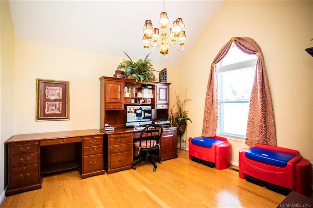 4040 Davis Road Maiden, NC 28650 - Photo 6 of 20 Gallery Image 6