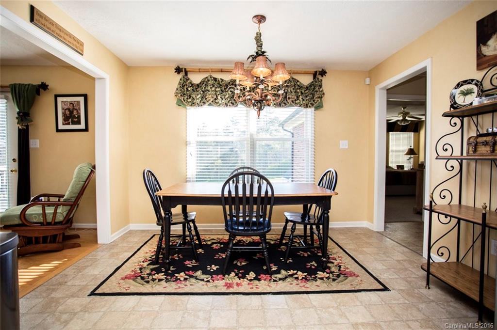 4040 Davis Road Maiden, NC 28650 - Photo 8 of 20 Gallery Image 8
