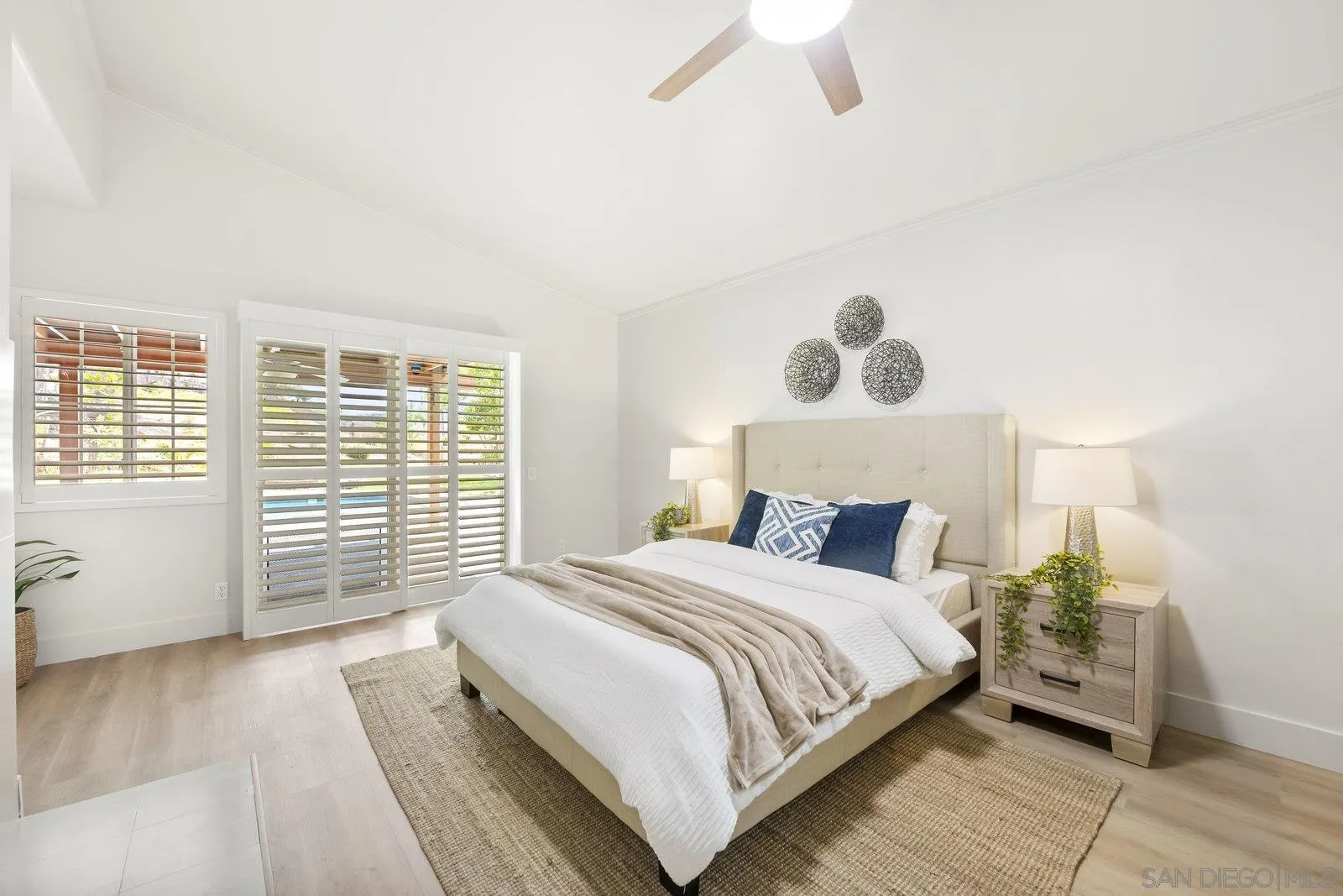 5431 West Lilac Road Bonsall, CA 92003 - Photo 13 of 40