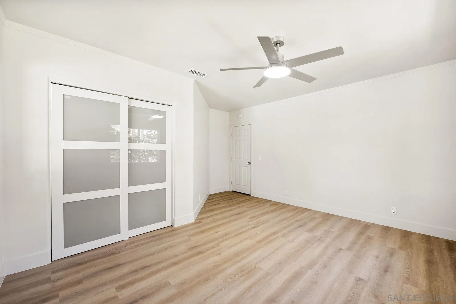 5431 West Lilac Road Bonsall, CA 92003 - Photo 17 of 40