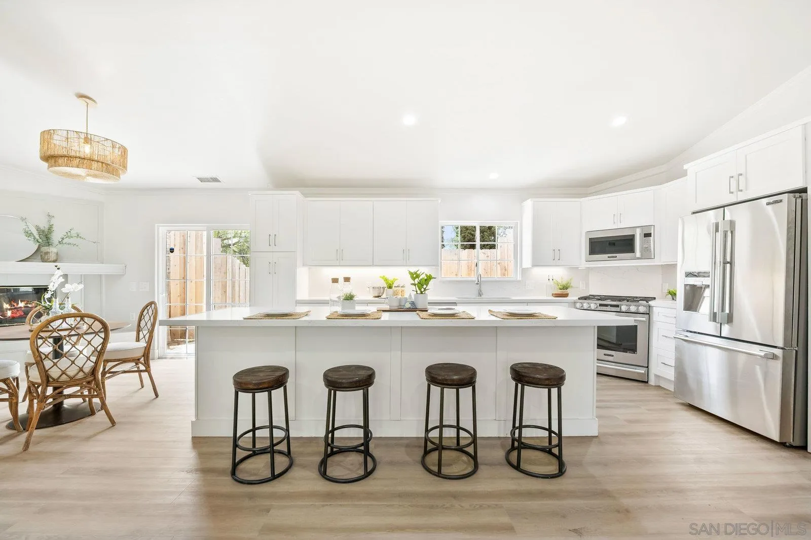 5431 West Lilac Road Bonsall, CA 92003 - Photo 3 of 40