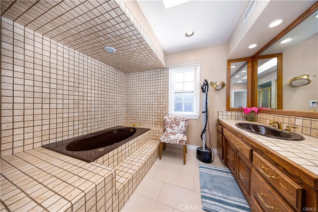 1531 Rodeo Road Arcadia, CA 91006 - Photo 15 of 25 Gallery Image 15