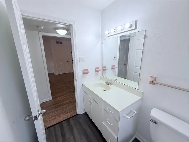 $1,175 | 629 Papworth Avenue, Unit F, Metairie, LA 70005