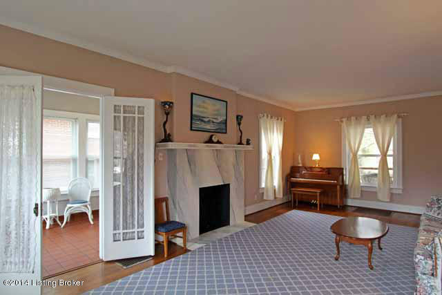 1874 Rutherford Avenue Louisville, KY 40205 - Photo 4 of 37 03 Living Room