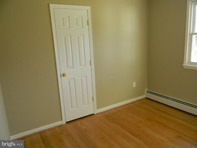 15811 Radwick Lane Silver Spring, MD 20906 - Photo 19 of 24 Bedroom