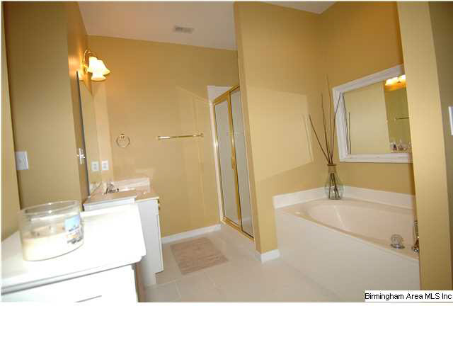 104 Amanda Place Pelham, AL 35124 - Photo 20 of 32