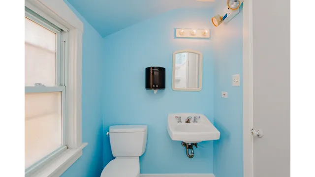 $2,500 | 1305 Oswego Road, Naperville, IL 60540