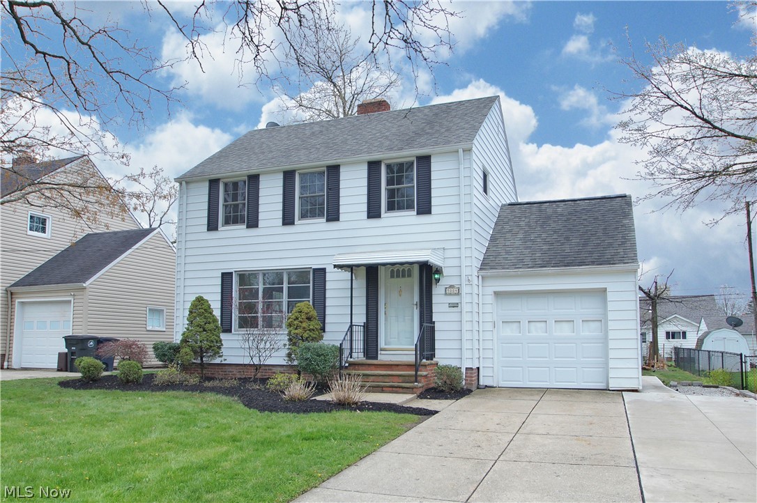 5004 Anderson Road Cleveland, OH 44124 - Photo 1 of 19