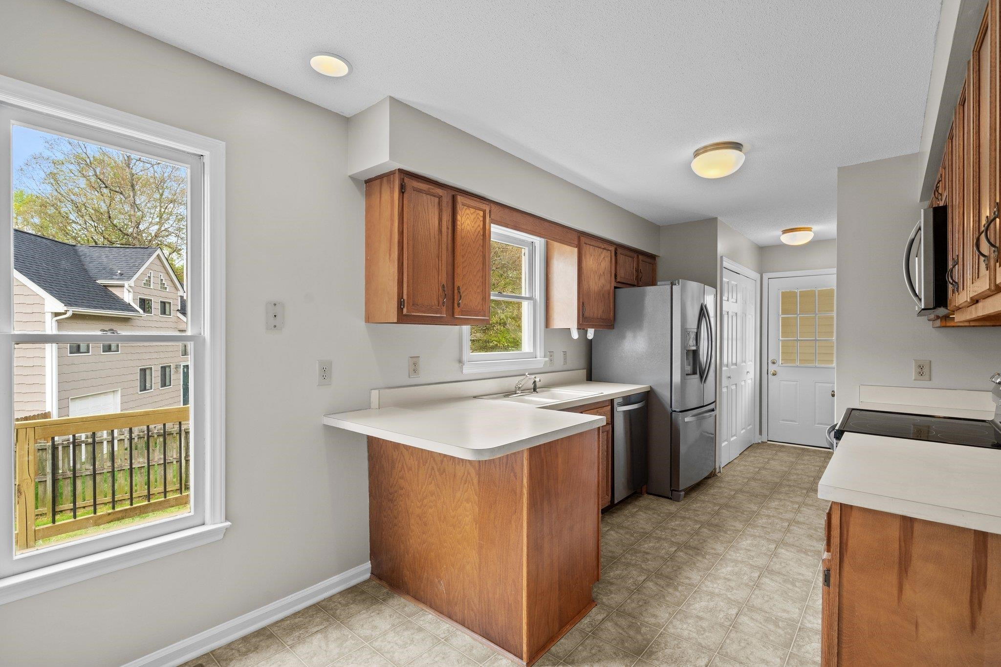 5709 Delbarton Court Raleigh, NC 27606 - Photo 12 of 38 Photo 12