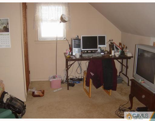 30 Highview Road East Brunswick, NJ 08816 - Photo 7 of 9 Gallery Image 7