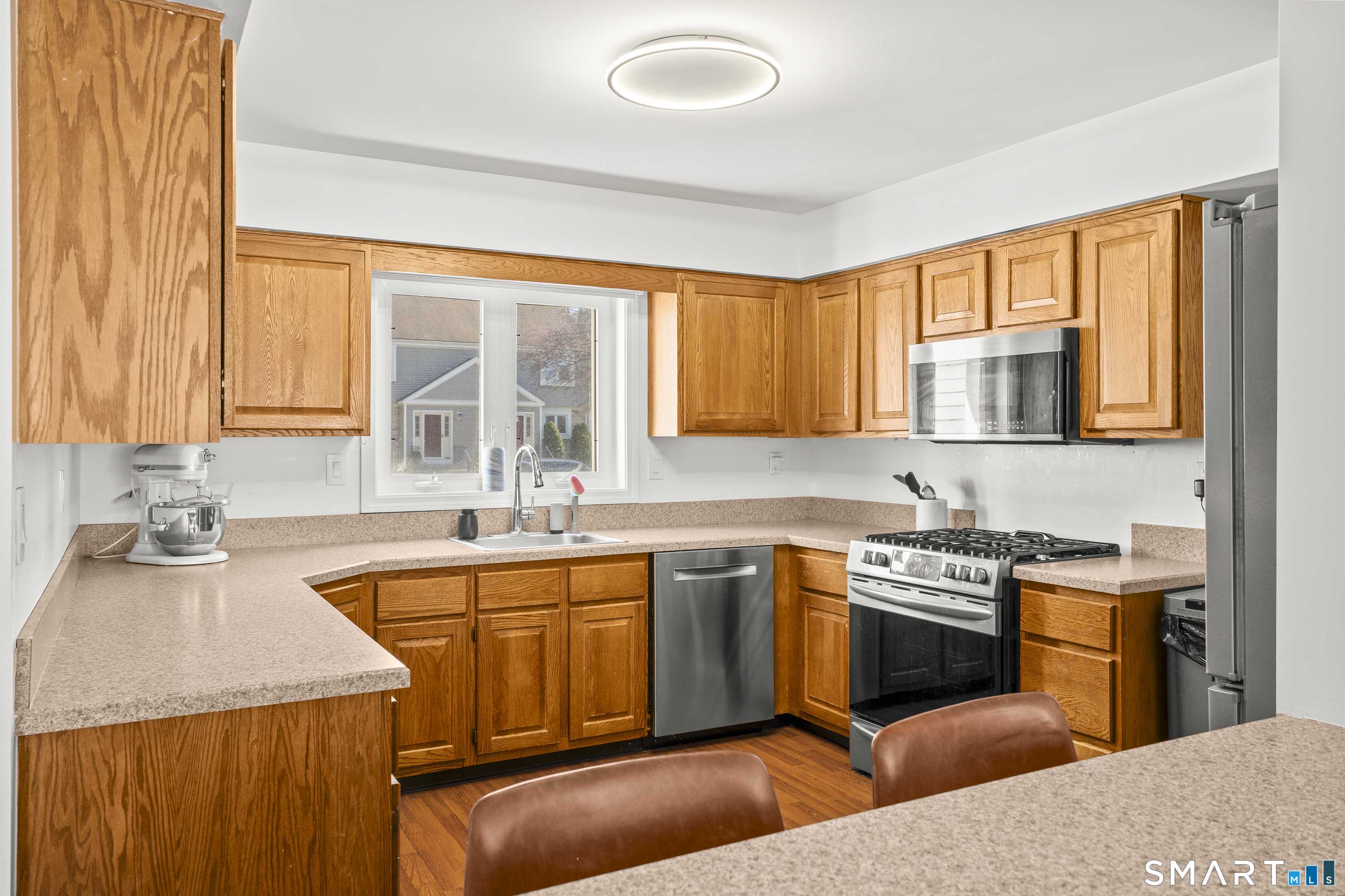 184 Main Street, Unit D Manchester, CT 06042 - Photo 4 of 17