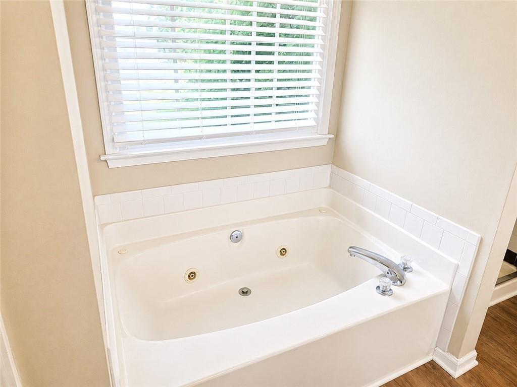 3925 Riversong Drive Northwest Suwanee, GA 30024 - Photo 13 of 28