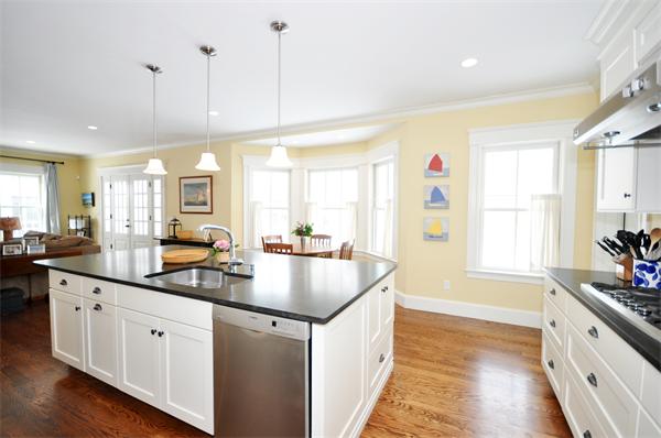 42 Pilgrim Road Concord, MA 01742 - Photo 13 of 22 Gallery Image 13