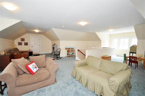 42 Pilgrim Road Concord, MA 01742 - Photo 22 of 22 Gallery Image 22